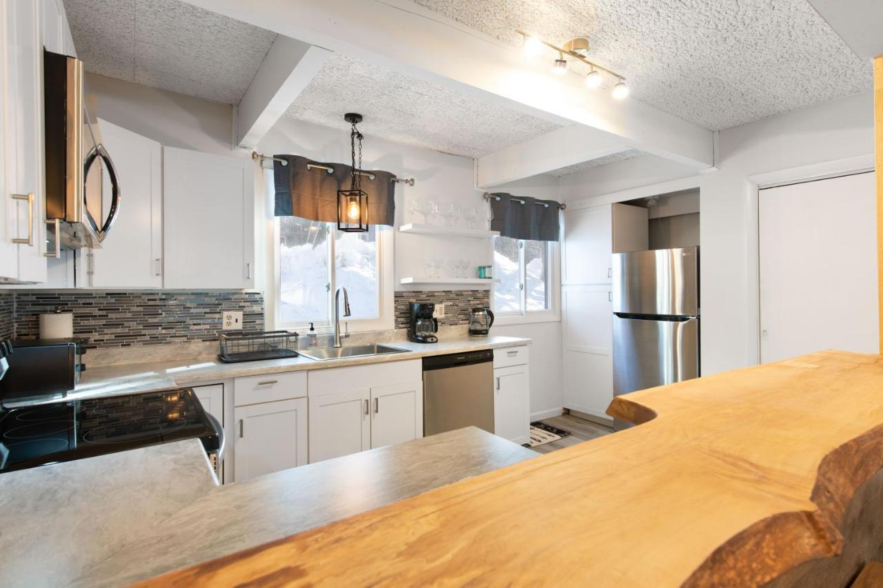 Vermont Getaway! Newly Renovated! Stratton Valley Экстерьер фото