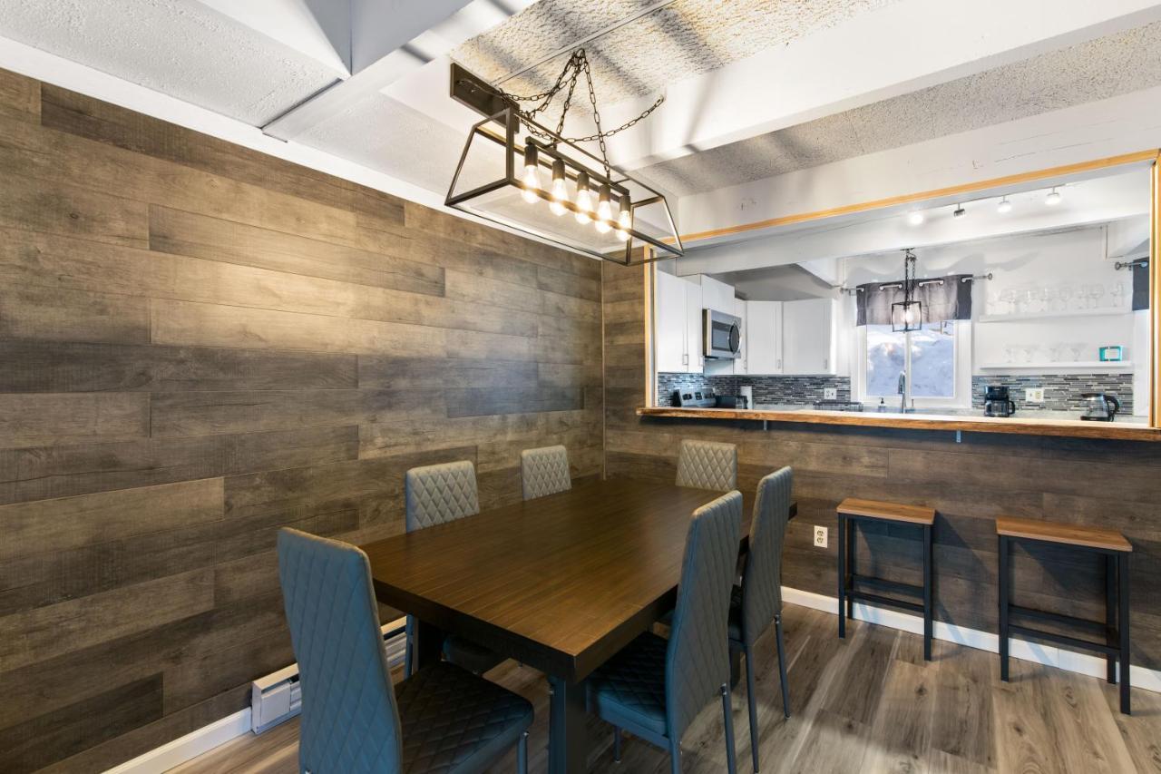 Vermont Getaway! Newly Renovated! Stratton Valley Экстерьер фото